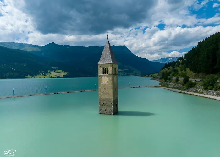 Scuol Palace - Culture, Nature & Health