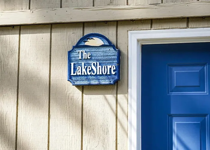 Charming Lake Huron Cottage Private Beach Access