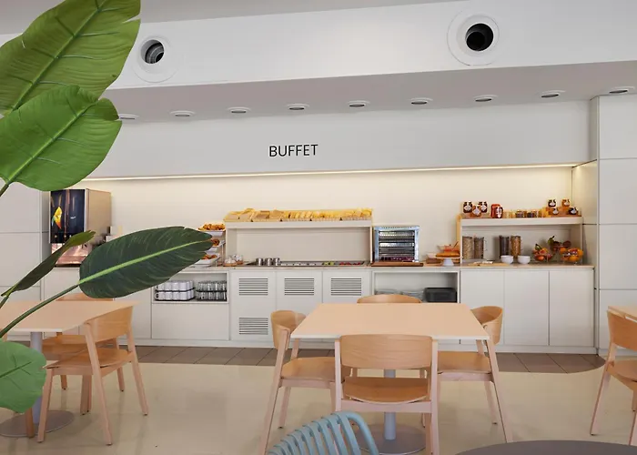 B&B Hotel Girona 3
