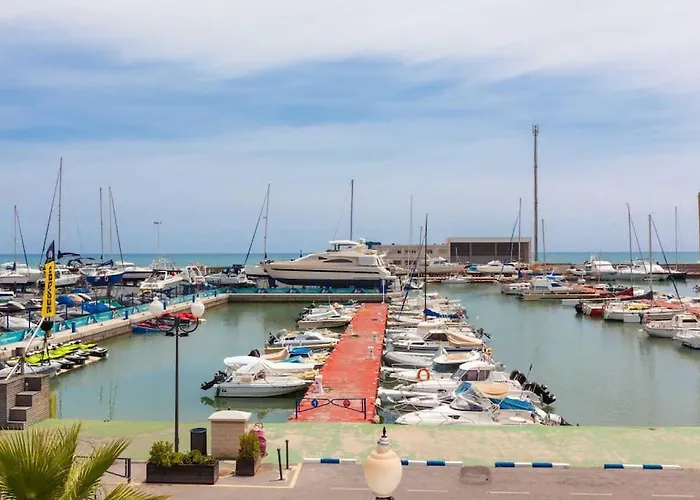La Llar45 , Relájate junto al mar