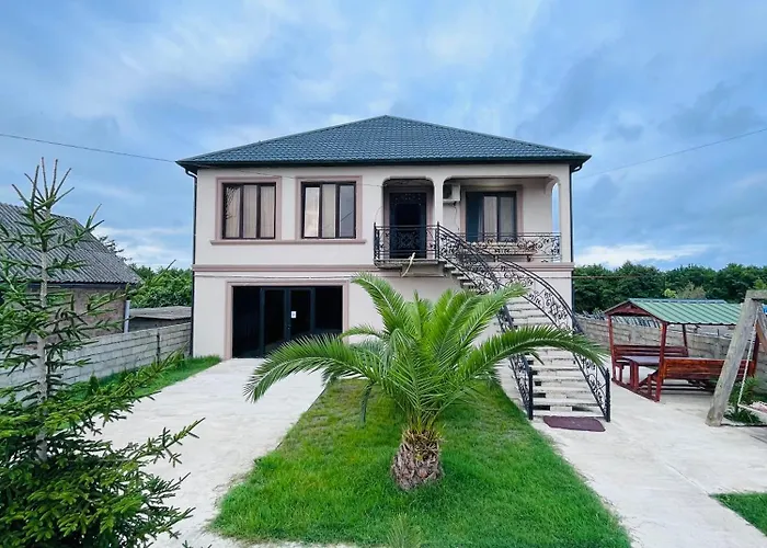 Riverside Cottage Poti