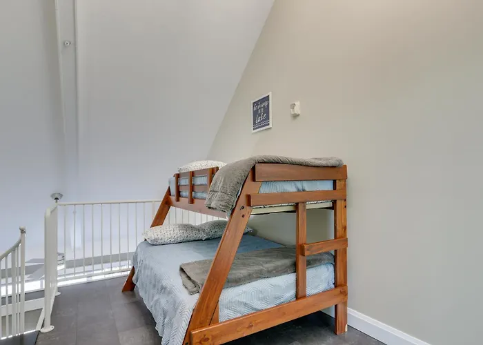 Waterfront Middle Bass Condo W/ Lake Erie Views!