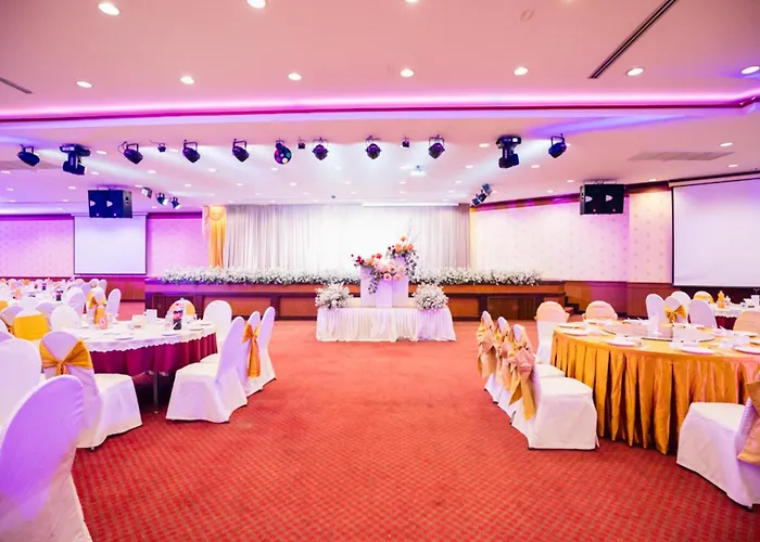 Chumphon Gardens Hotel