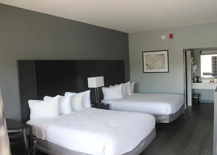 Riverfront Inn