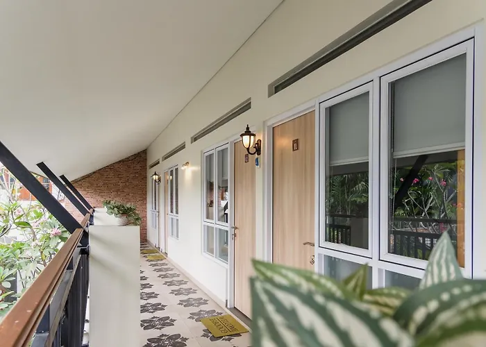 Calma Coliving At Bintaro, Tangerang Selatan