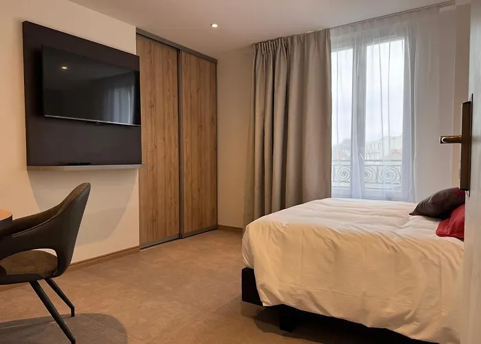 Brit Hotel De Grignan Vichy