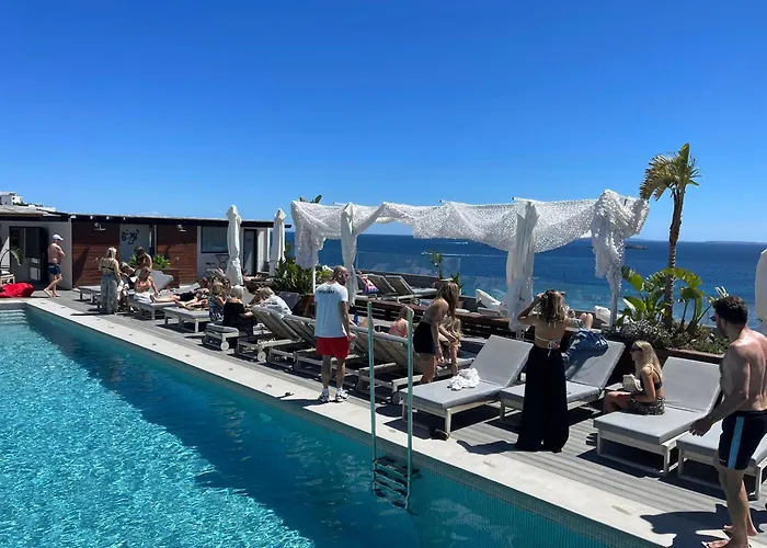 Hotel Cenit&Apts. Sol y Viento