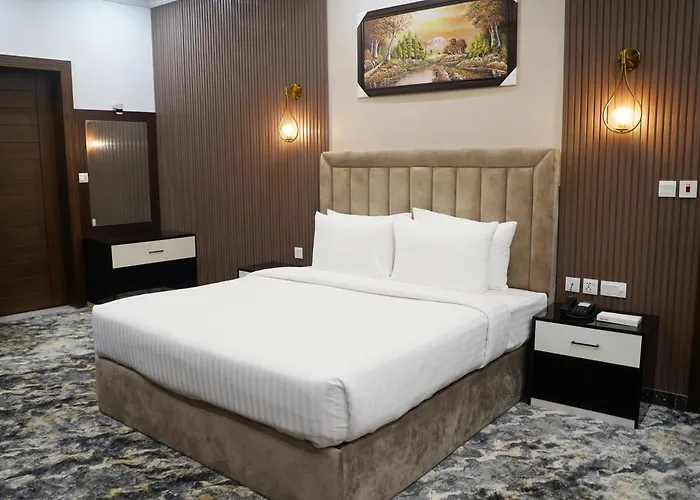 Swarg Hotel