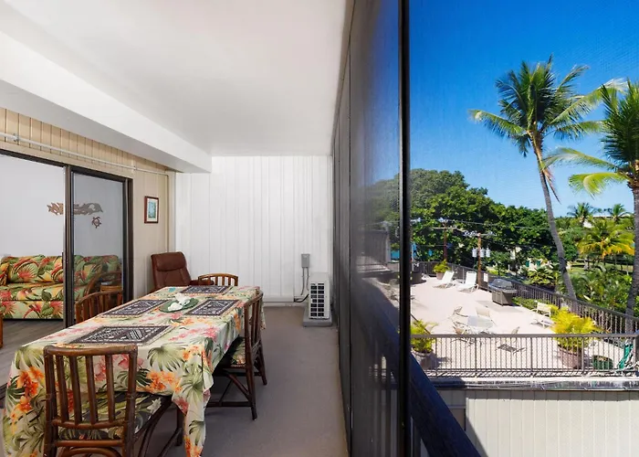Kona Plaza#411