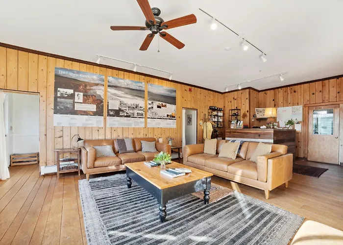 Limantour Lodge