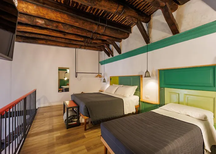 The Dante House By House In Naples