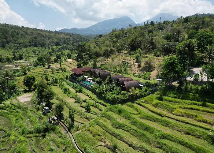Lumbung Seraya Villa