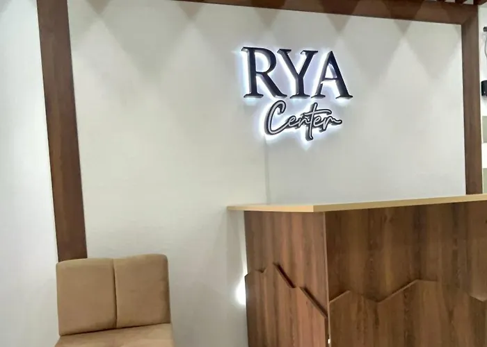 Hotel Rya Center