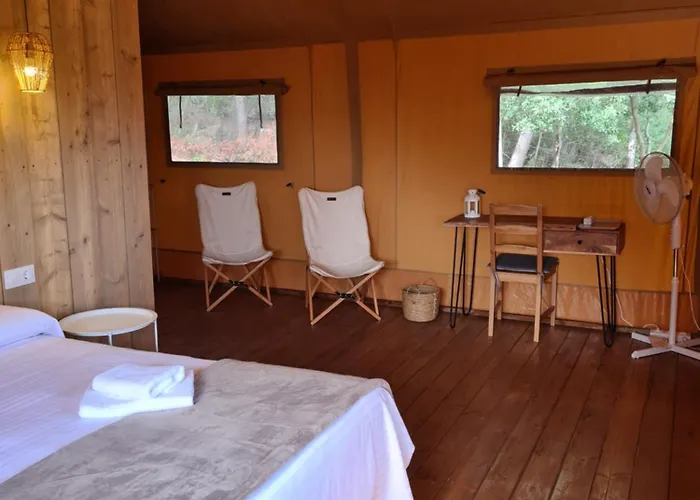 Hostal La Salut De Terrades