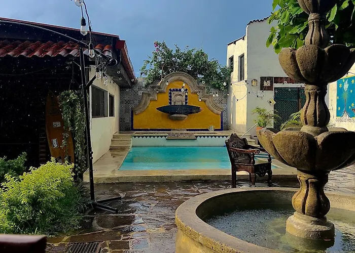 Old Bells Hostel Santa Ana