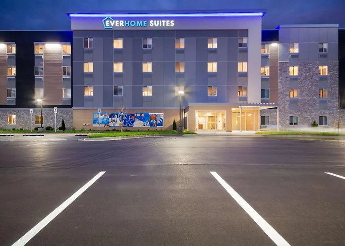 Everhome Suites Lexington - Horse Park
