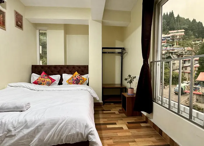 Darjeeling Hillside Inn