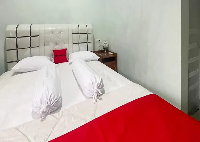 Reddoorz Near Kantor Bupati Tapanuli Tengah Aek Tolang