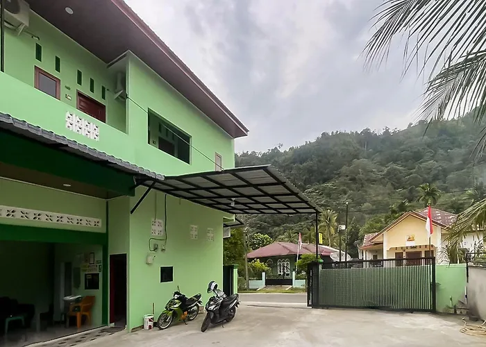 Reddoorz Near Kantor Bupati Tapanuli Tengah Aek Tolang