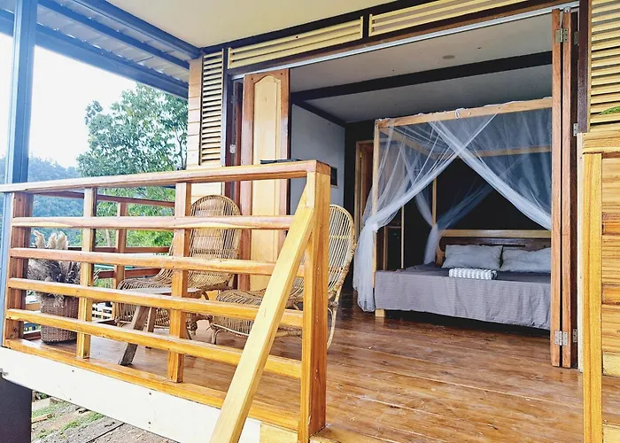 The View - Jungle Lodges - Port Barton