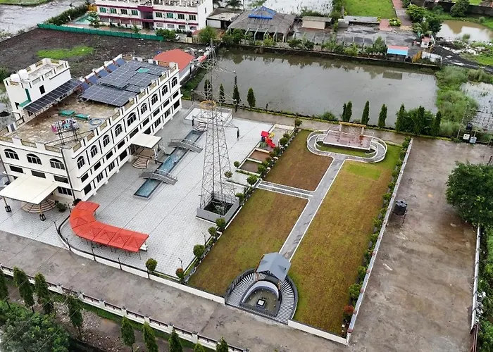 Vedika Garden