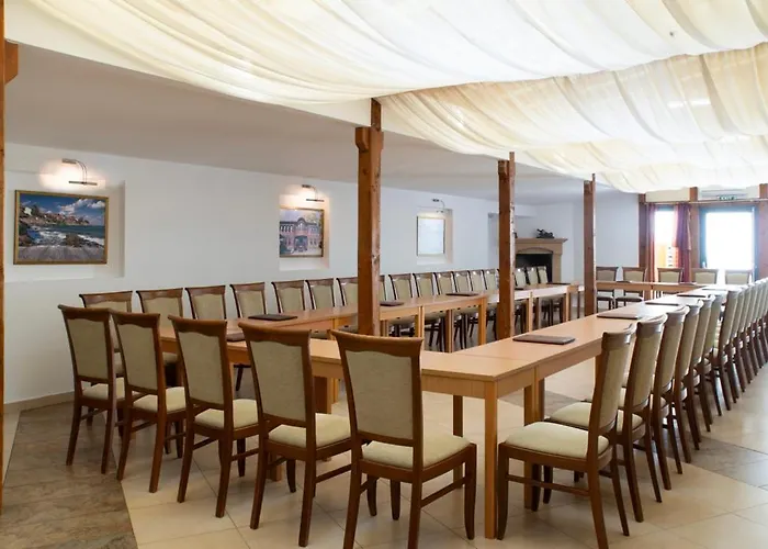 Legends Hotel
