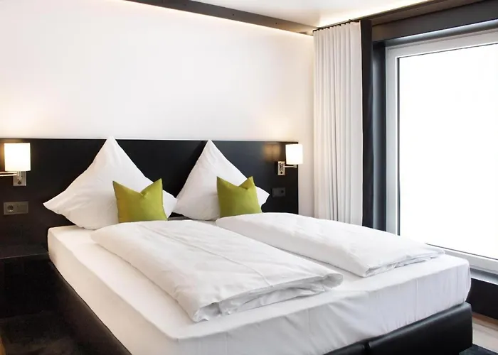 To Hotel By Wmm Hotels