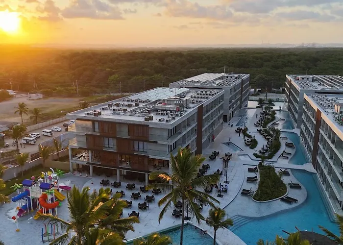 Porto Alto Resort Muro Alto B02-215 - 224