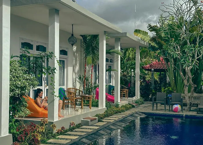 Bali Stuti Jimbaran Inn