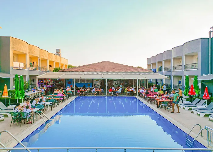 Sayanora Hotel