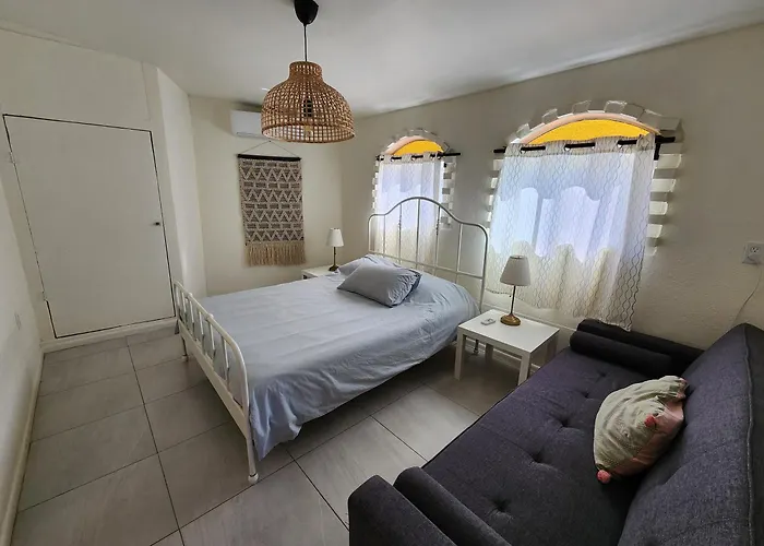 Casa Lucia - Beachfront House