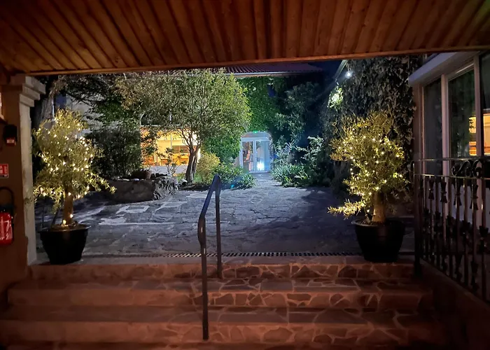 La Cour Carree