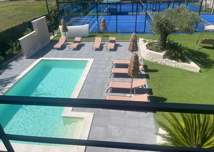 Lounge Padel Village