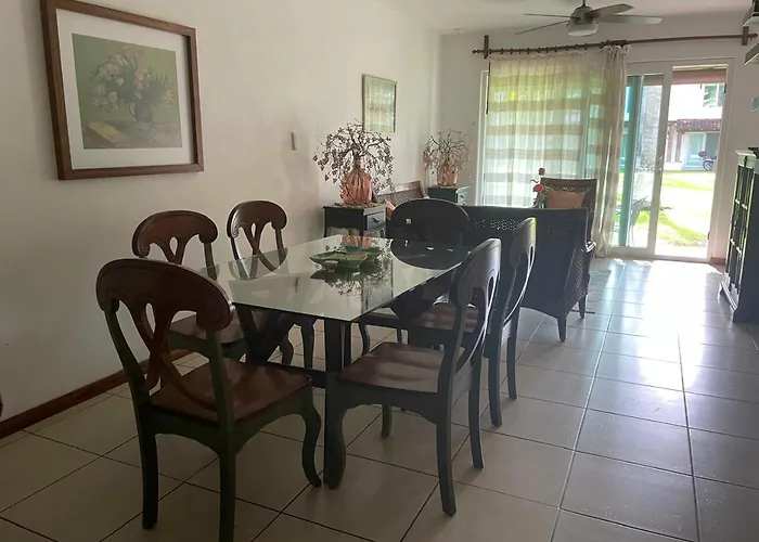 Villa Exclusiva En Ixtapa A Unos Pasos Del Mar