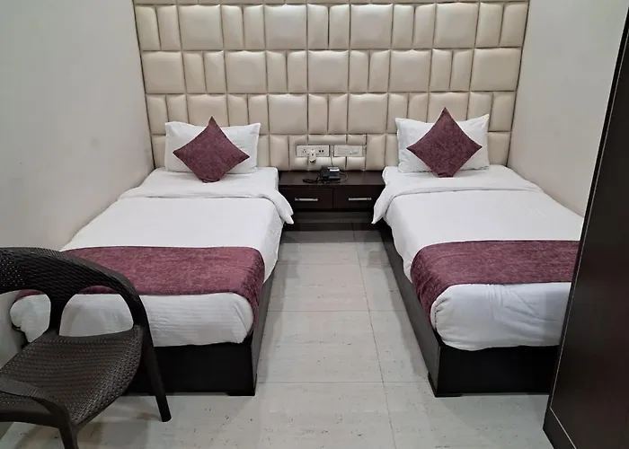 Bajaj'S Karwan Inn