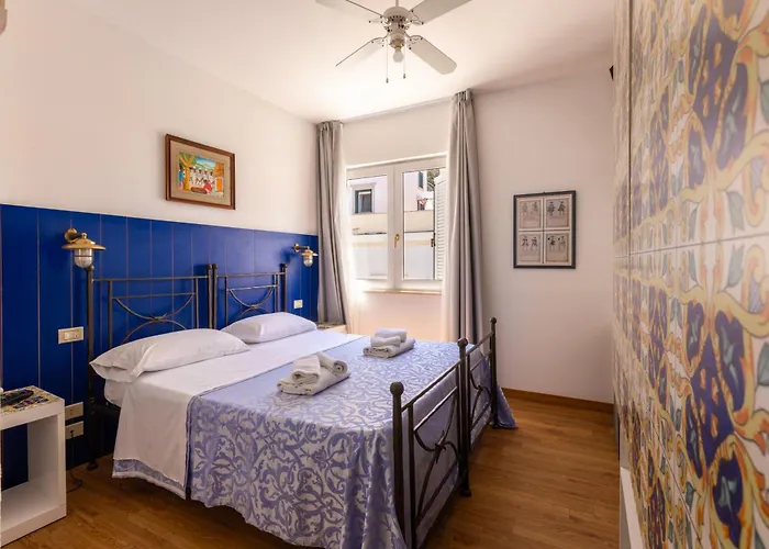 Hotel Torre Dei Borboni