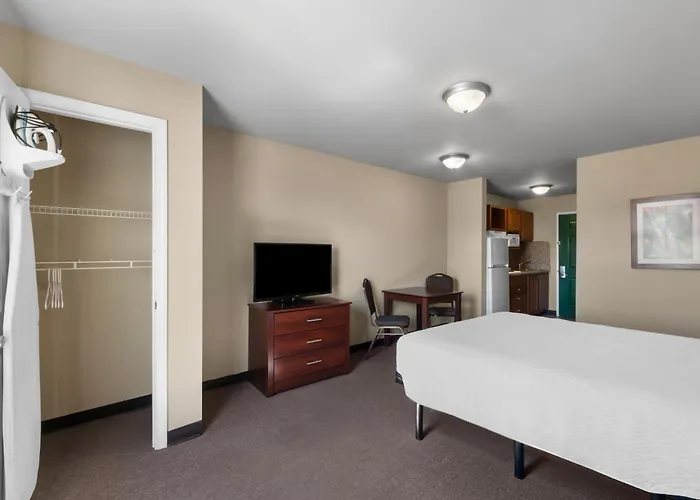 Risewell Kitchen Suites Pleasanton