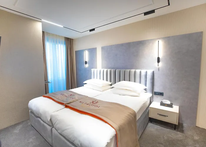 Metropol Hotel