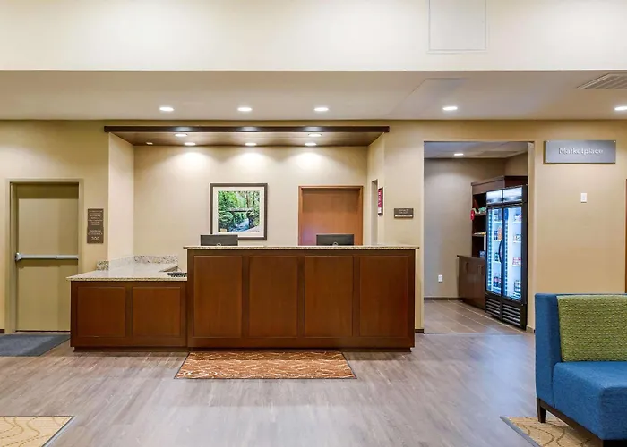 Comfort Suites Burlington Near I-5
