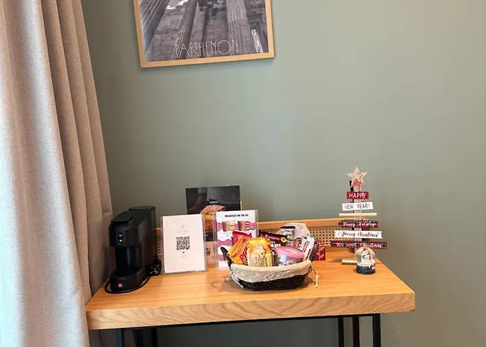Belle Athenes - Luxury Rooms At Monastiraki Railway Station