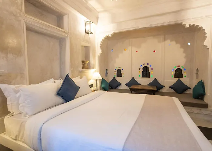 Madri Retreat - Heritage Boutique Hotel With Pool