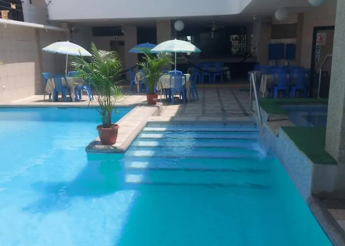 Hotel Dorado Inn