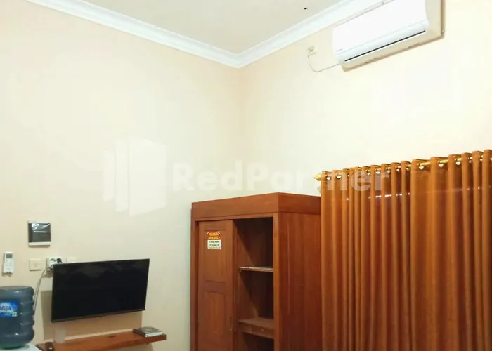 Isa Homestay Kudus Mitra Reddoorz