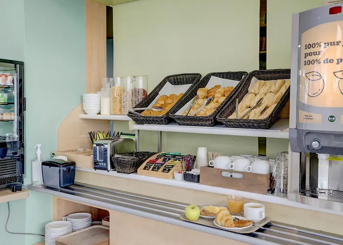 B&B Hotel Montlucon Saint-Victor