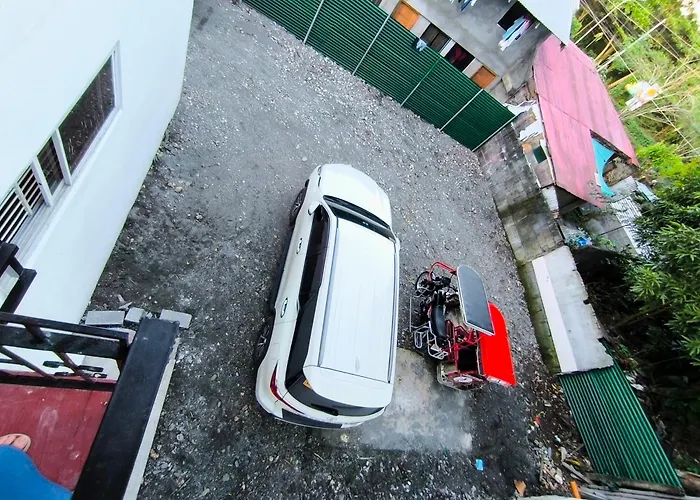 V Star Calapan - Hourly! Daily! Weekly! Monthly! Bago! Malinis! May Parking!