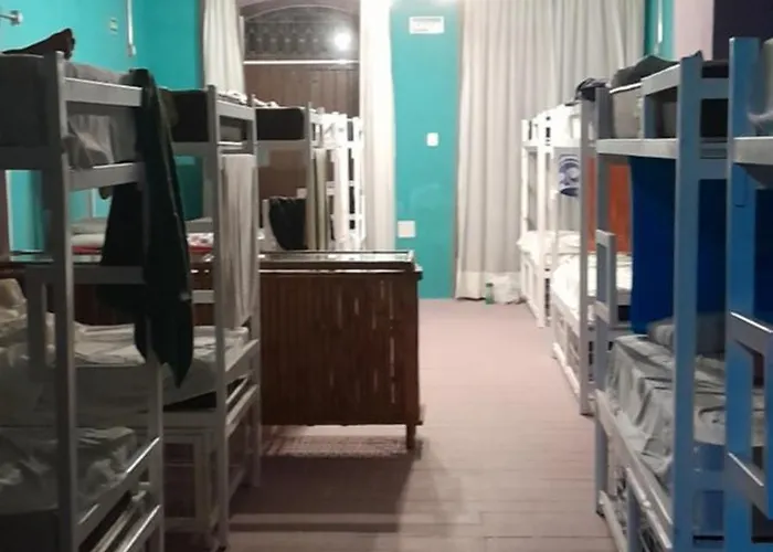 Americo Pousada E Hostel
