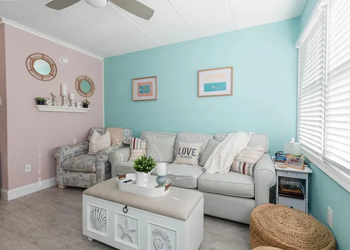 Ashore Beach Retreat-1Br 1Ba With Pool, Parking, 1 & Half Block To Beach & Boardwalk, Morey'S Pier
