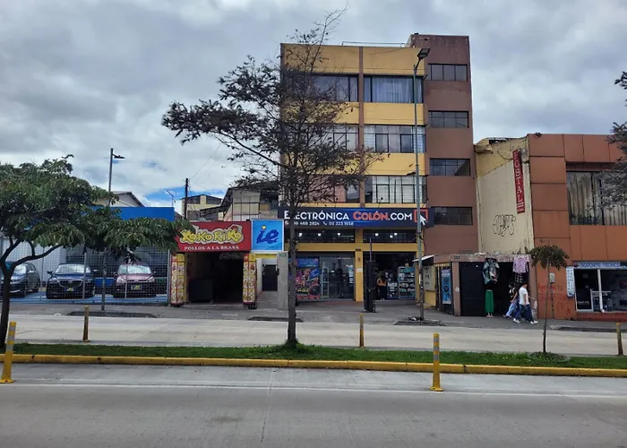Casa Colon Quito Bed & Breakfast Hostel
