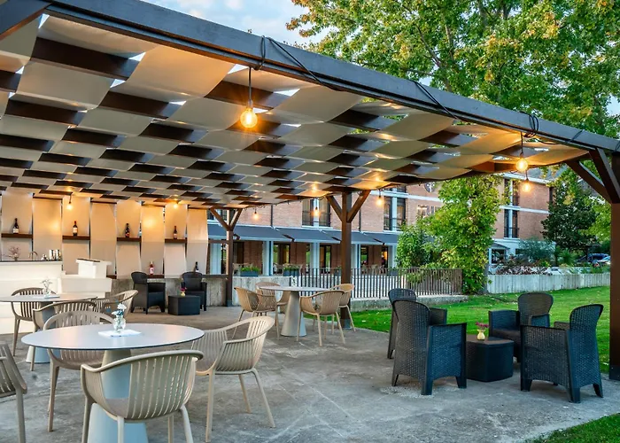 Hub Hotel