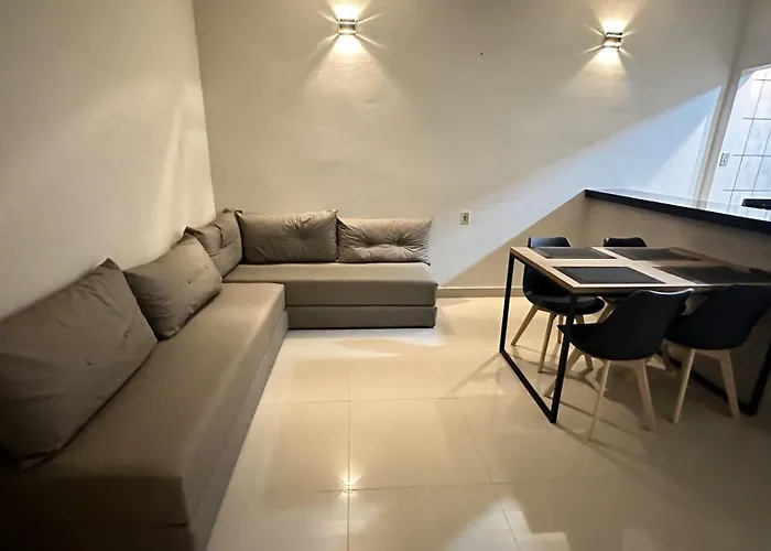 Apartamento frente ao mar na praia do guaibim.
